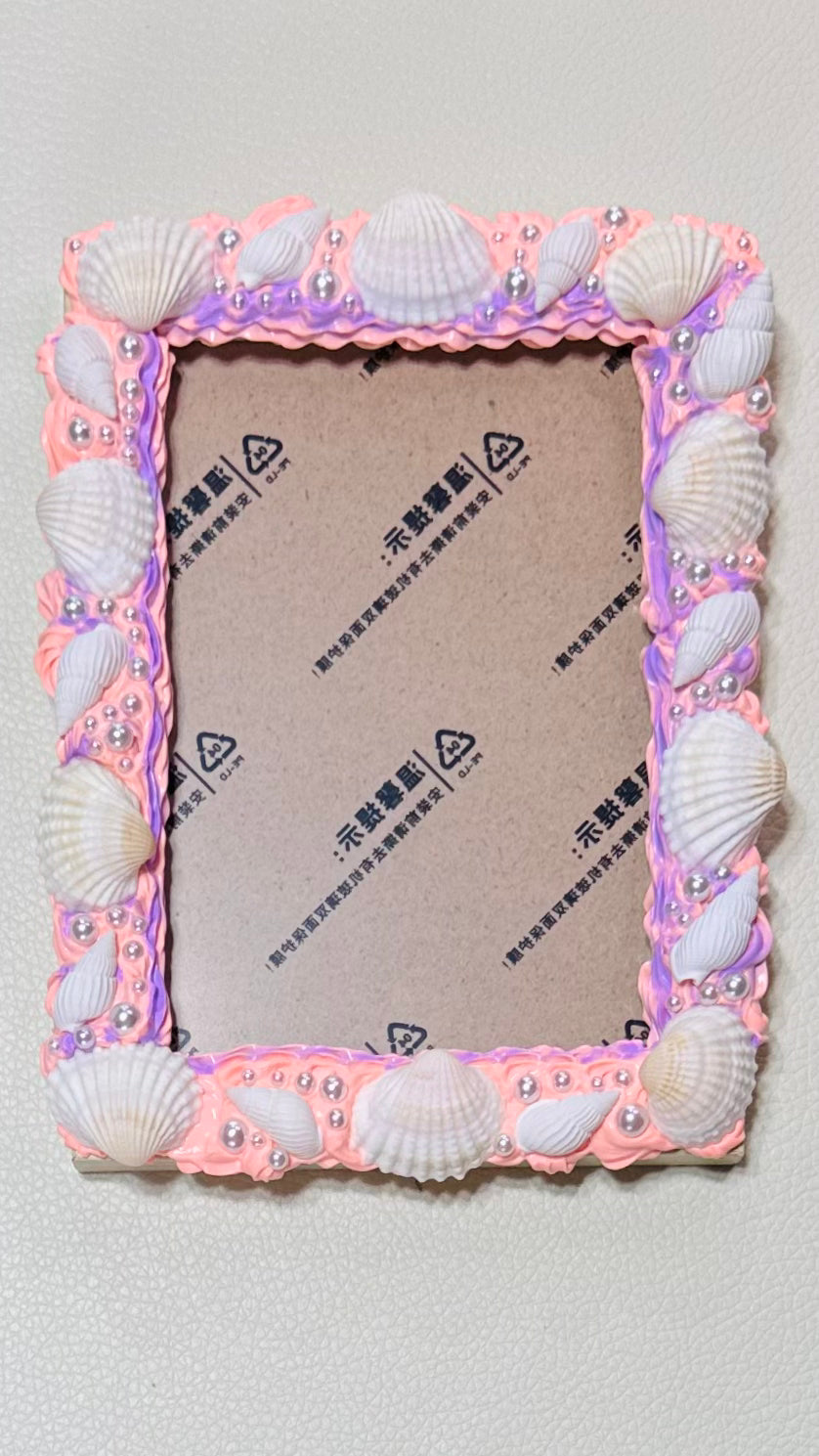 Handcrafted Pearl & Shell Frame – Pastel Lilac Creamcore Wooden Photo Frame