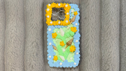 Aqua Seashell Decoden Phone Case | Soft Girl Aesthetic