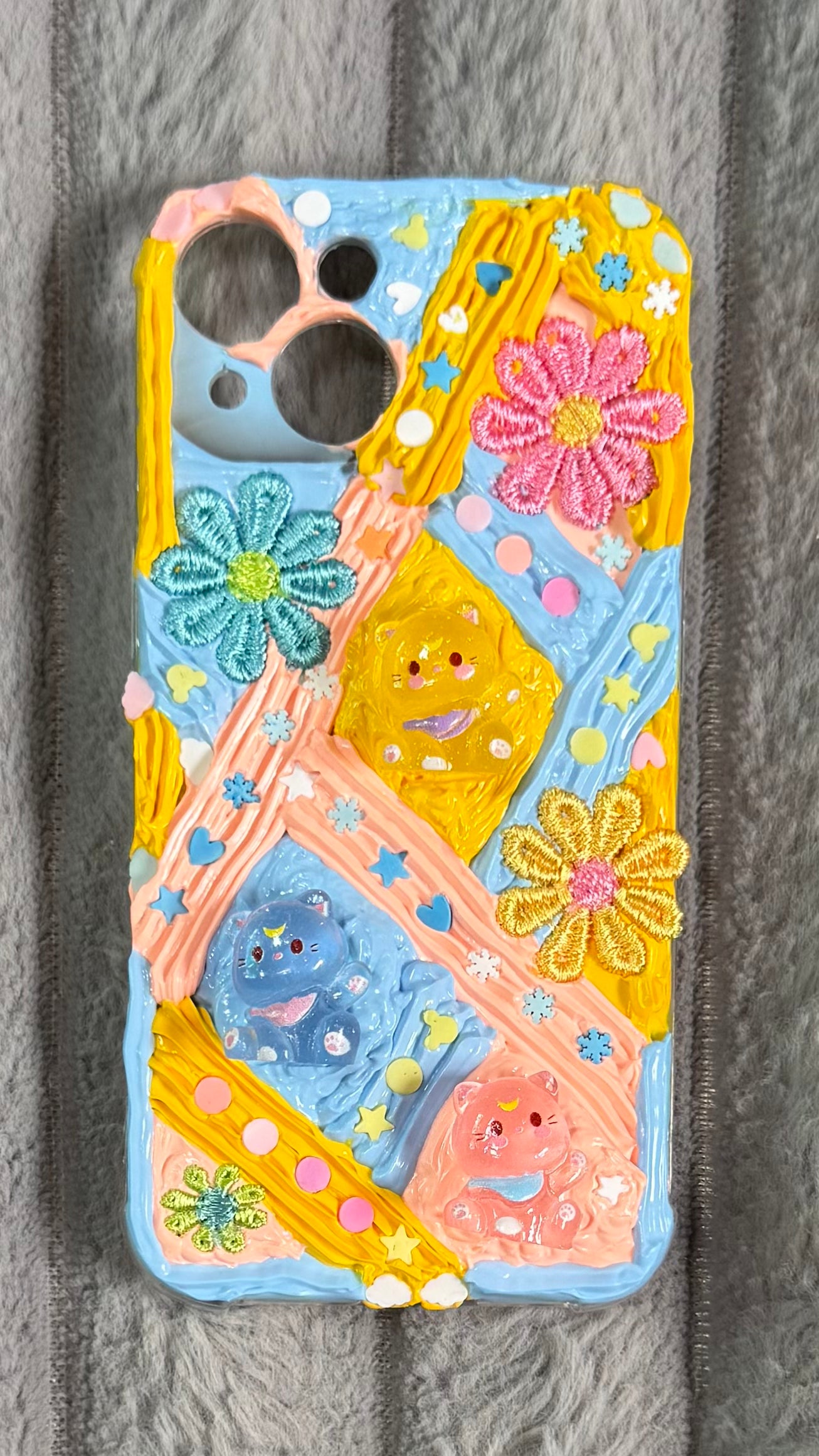 Handmade Kawaii 3D Cartoon Resin Phone Case Y2K Cute Glitter Aesthet Creamy Cases Handmade Kawaii 3D Cartoon Resin Phone Case Y2K Cute Glitter Aesthet Creamy Cases