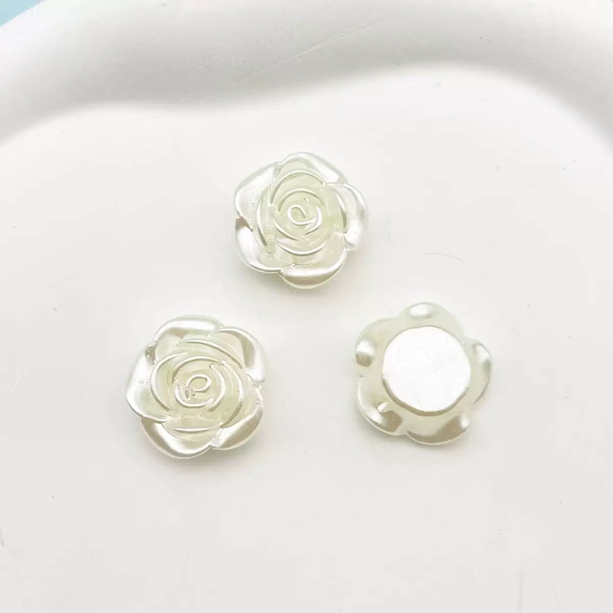 Baroque Pearl - Butterbloom Box