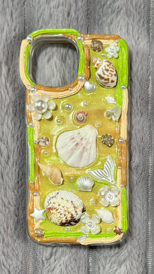 Handmade Ocean Seashell Pearl Phone Case.2