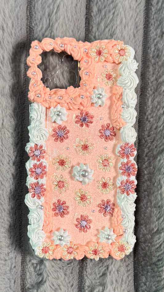 Handmade Whipped Cream Floral Phone Case – Kawaii Pearl Deco Den Aesthetic