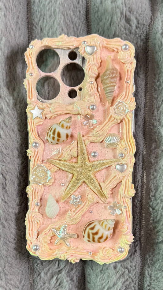 Handmade Ocean Cream Phone Case with Real Seashells & Starfish – Pastel Aesthetic