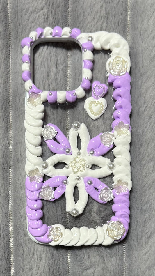Lavender Pearl Whipped Cream Floral Phone Case.2
