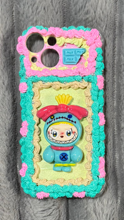 Funda para teléfono hecha a mano con pegamento crema “Vibrant Bloom” 
