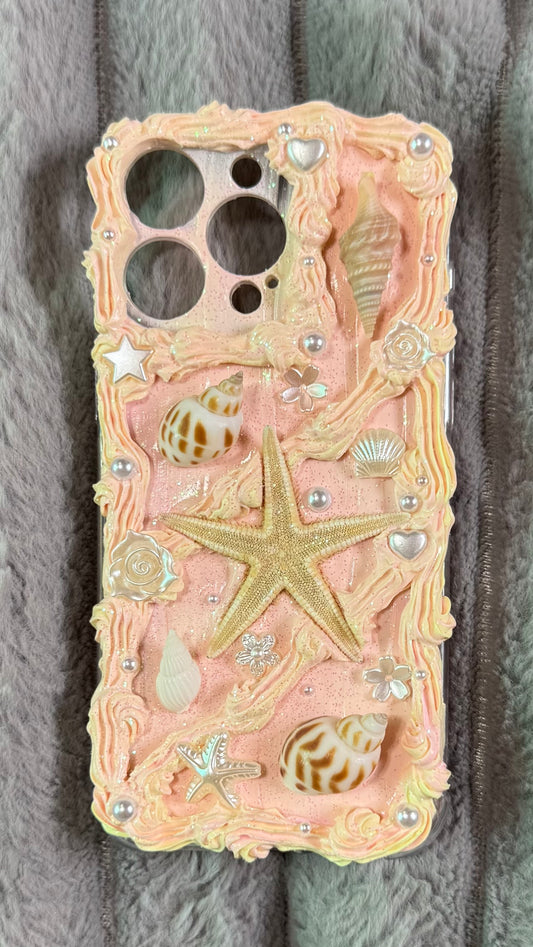 Handmade Ocean Cream Phone Case with Real Seashells & Starfish – Pastel Aesthetic