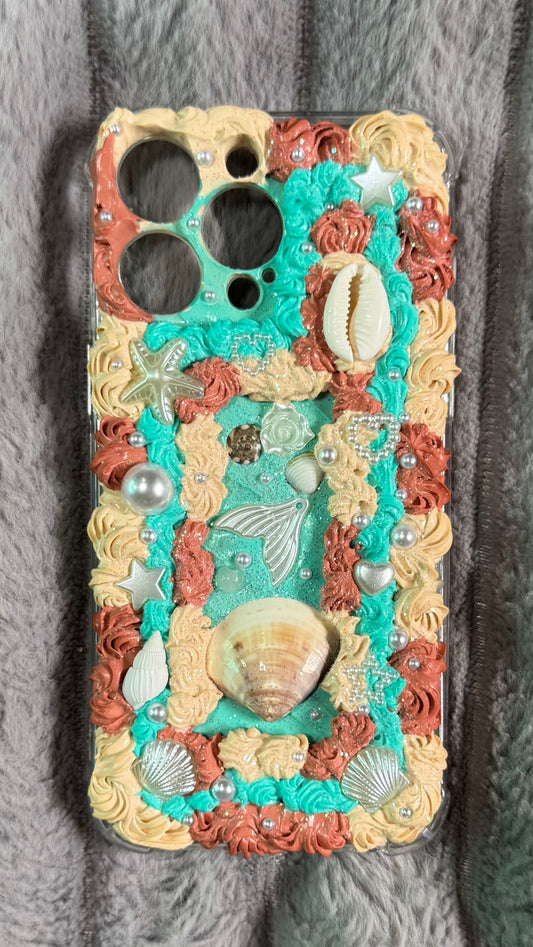 Handmade Ocean Theme Whipped Cream Phone Case – Seashells, Pearls & Mermaid Charm