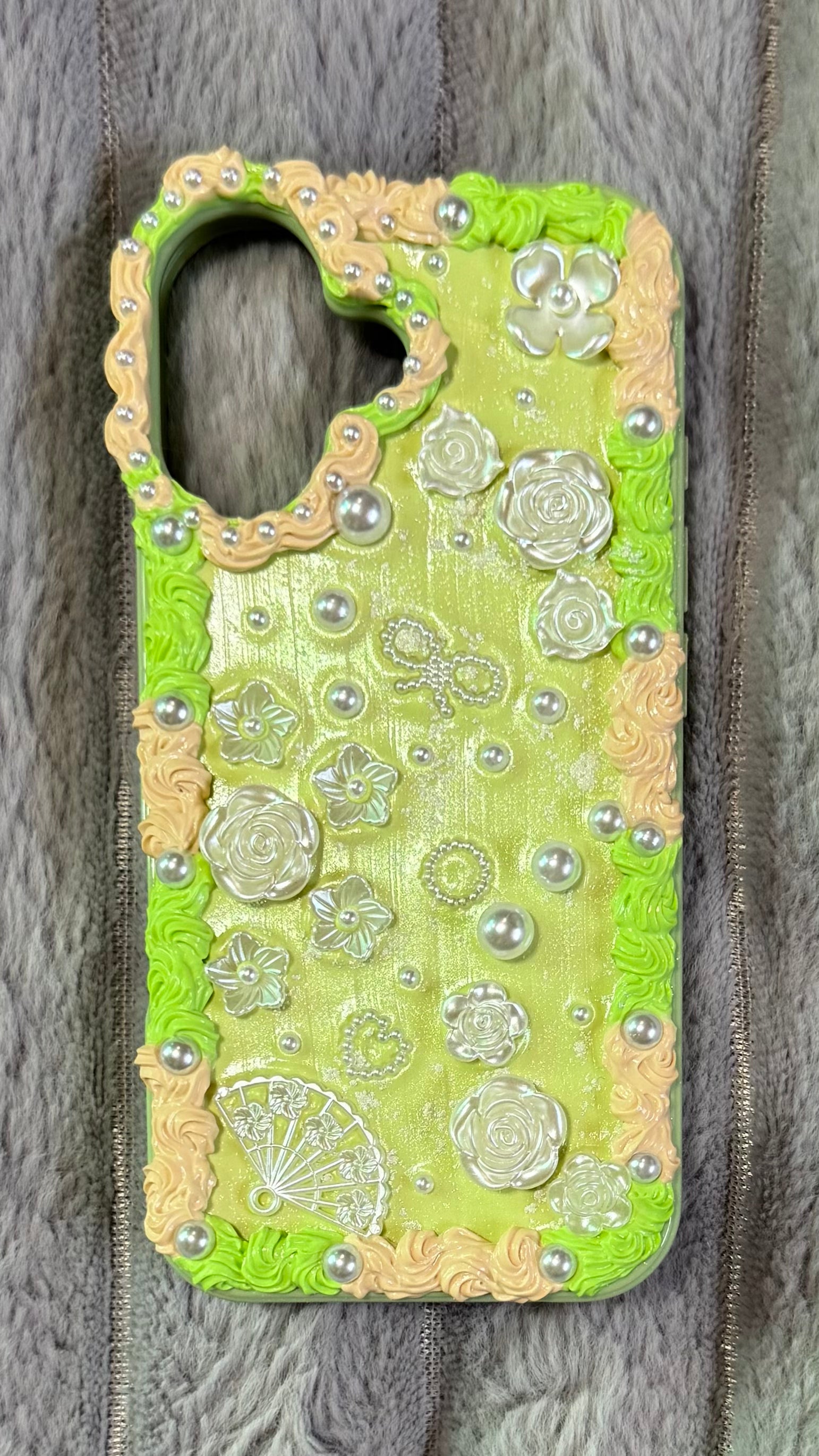 Wildflower Pearl Cream Case – Handmade Cottagecore iPhone Cover