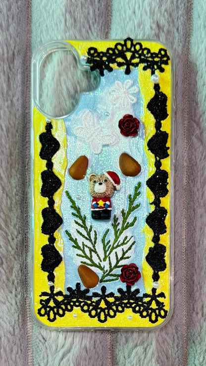 Christmas Bear Vintage Lace Glitter Phone Case