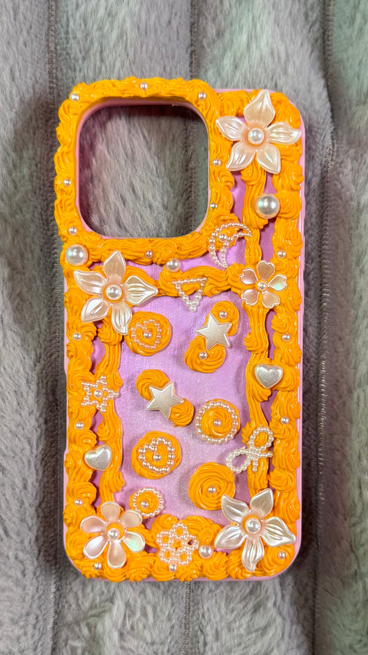✨ Bold Blossom Glow – Handmade Pearl & Flower Cream Case ✨