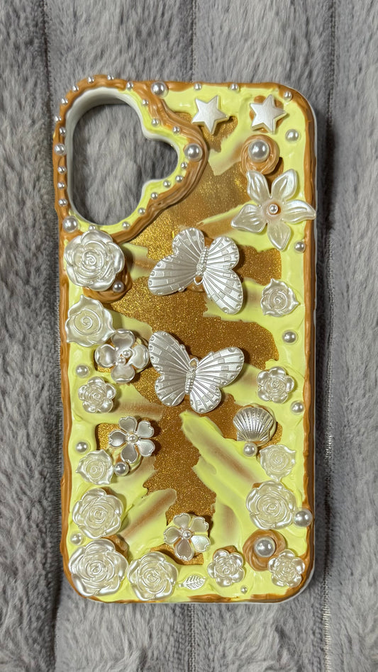 ✨ Golden Butterfly Pearl 3D Phone Case – Handmade Luxe ✨