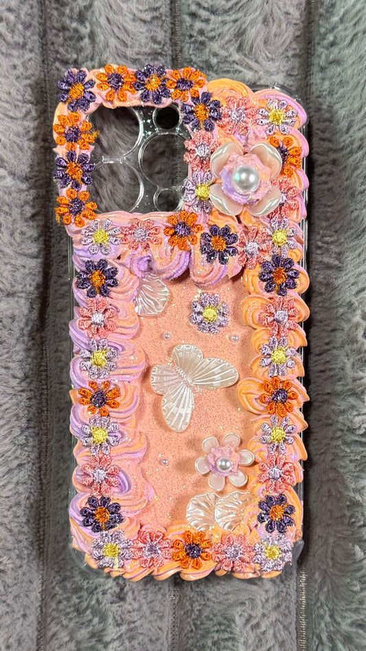 DecoDream Finds Phone Case