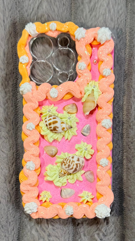 Handmade Pink Seashell Decoden Phone Case – Kawaii Beach Vibes