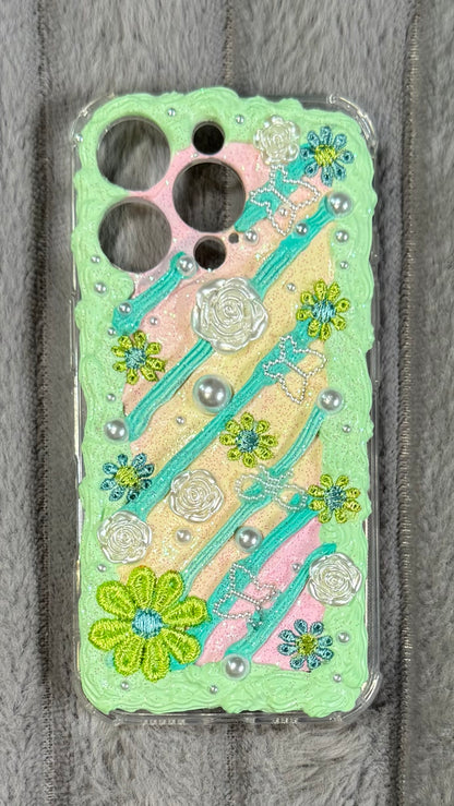 🌼 Pastel Garden Whipped Cream Phone Case – Handmade 3D Floral Fantasy