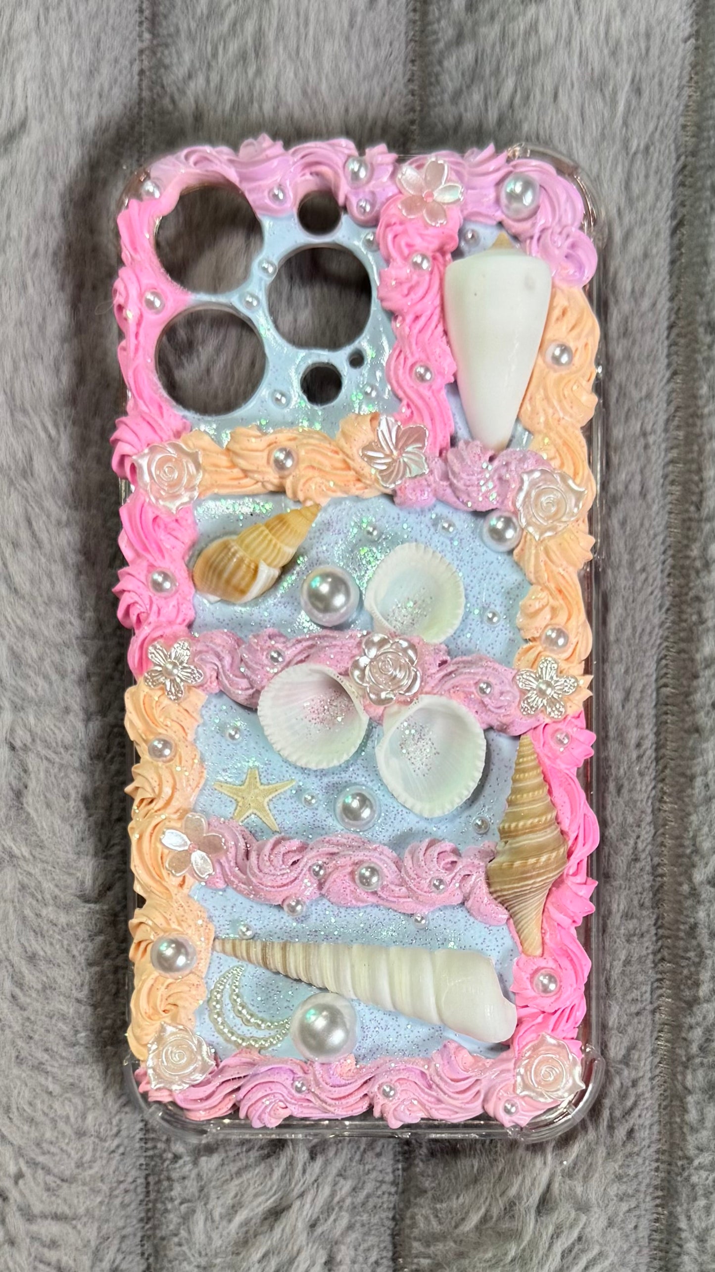 Funda para teléfono hecha a mano con pegamento crema “Vibrant Bloom” 