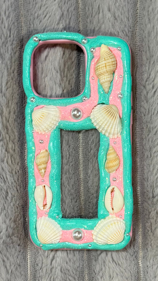 Mermaid Dream Shell Case – Ocean Fantasy Phone Cover 🌊✨