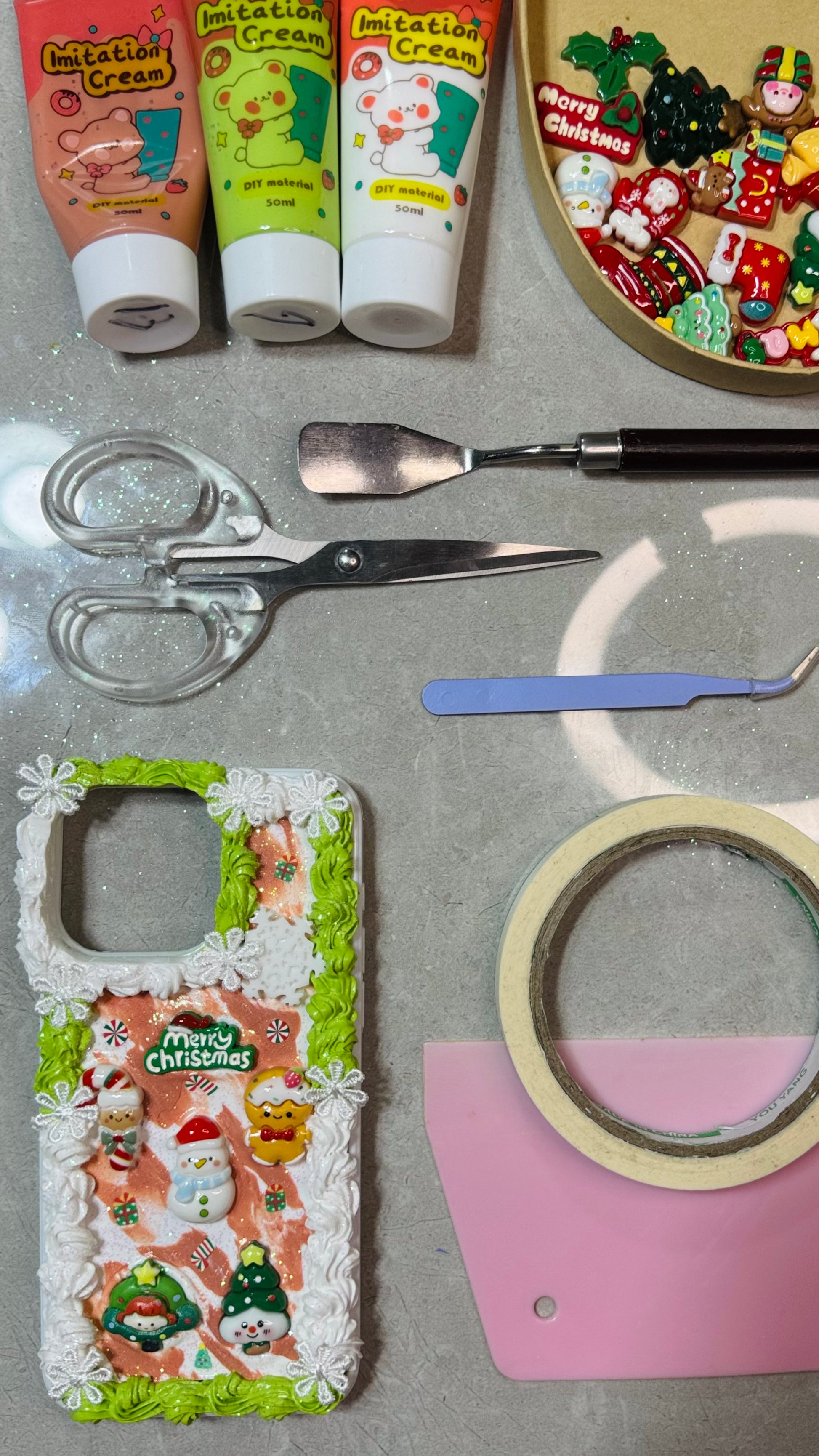 🎄Merry Christmas Creamy Phone Case – Festive Holiday Charm