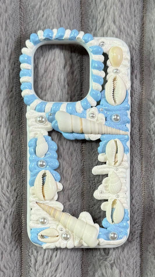 ✨ Ocean Dream Seashell Cream Phone Case – Handmade ✨