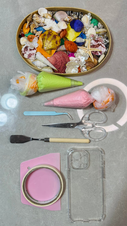  Pastel Garden Cream Glue Phone Case