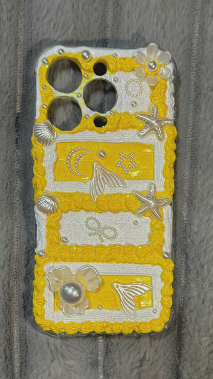 Funda para teléfono hecha a mano con pegamento crema “Vibrant Bloom” 
